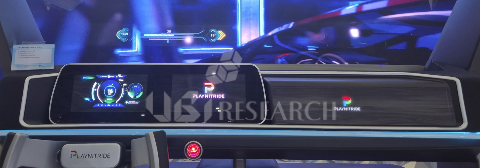 38인치 Head-up Display 등 PlayNitride가 Touch Taiwan 2026에서 전시한 자동차용 마이크로 LED 디스플레이 솔루션
